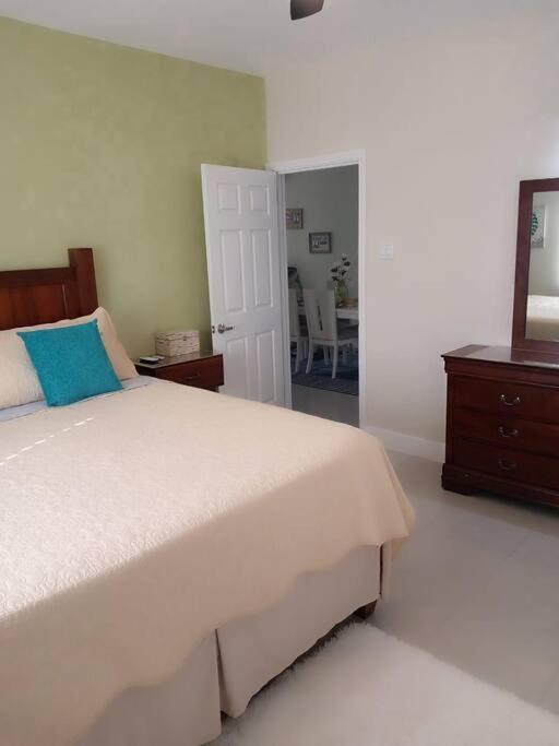 Jamaica Reggae Villa Lucea Esterno foto